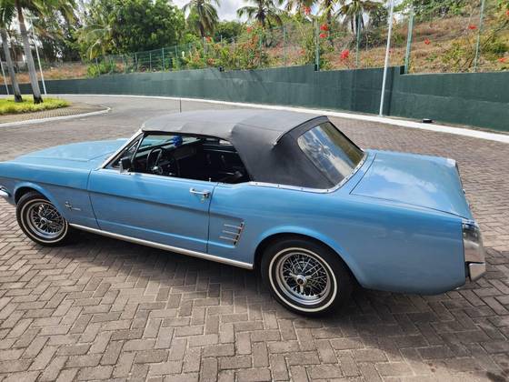 FORD MUSTANG 3.3 HARDTOP 12V GASOLINA 2P MANUAL