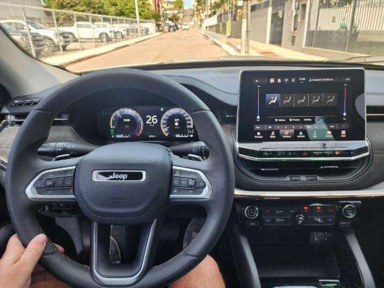 JEEP-COMMANDER-2022