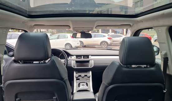 LAND ROVER-RANGE ROVER EVOQUE-2.0 DYNAMIC 4WD 16V GASOLINA 4P AUTOMÁTICO LAND ROVER-RANGE ROVER EVOQUE-2014