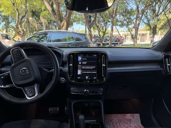 VOLVO-XC40-1.5 T5 RECHARGE R-DESIGN GEARTRONIC VOLVO-XC40-2021