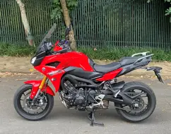 YAMAHA MT-09 TRACER YAMAHA MT-09 TRACER