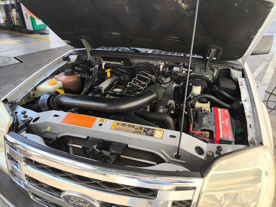 FORD-RANGER-2011