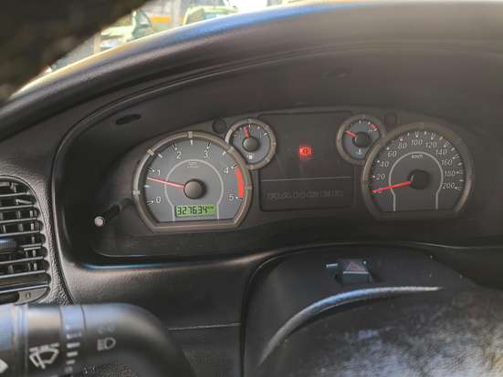 FORD-RANGER-2011