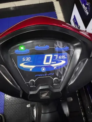 HONDA BIZ 125i 