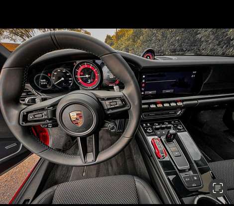 PORSCHE-911-2023