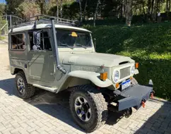 TOYOTA BANDEIRANTE 3.7 BJ50LV 4X4 TETO RIGIDO DIESEL 2P MANUAL TOYOTA BANDEIRANTE 3.7 BJ50LV 4X4 TETO RIGIDO DIESEL 2P MANUAL