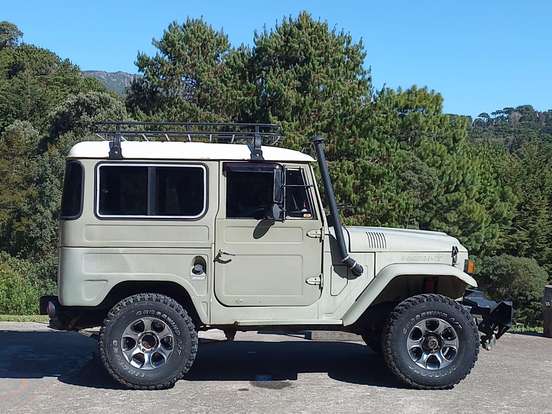 TOYOTA-BANDEIRANTE-1974