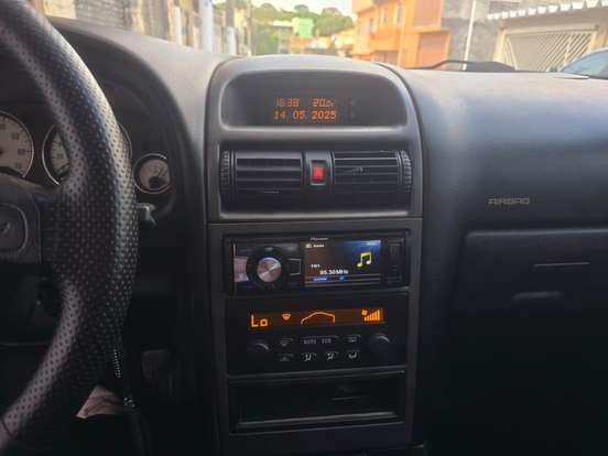 CHEVROLET-ASTRA-2004