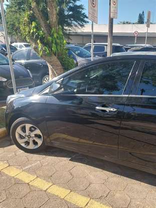HYUNDAI-HB20S-2016