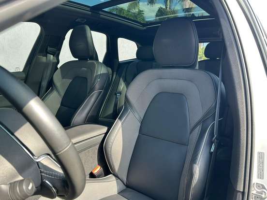 VOLVO-XC60-2.0 T8 HYBRID R-DESIGN AWD GEARTRONIC VOLVO-XC60-2019