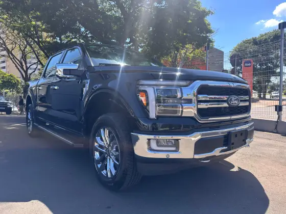 FORD F-150 5.0 V8 GASOLINA CD LARIAT FX4 AUTOMÁTICO