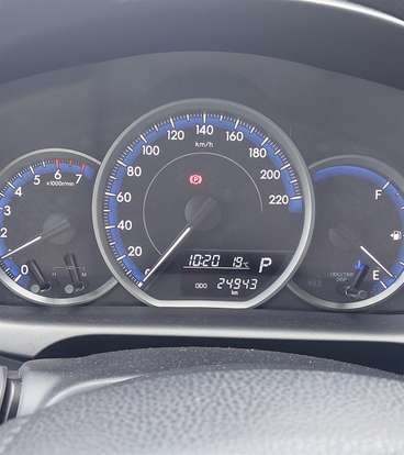 TOYOTA-YARIS-2020