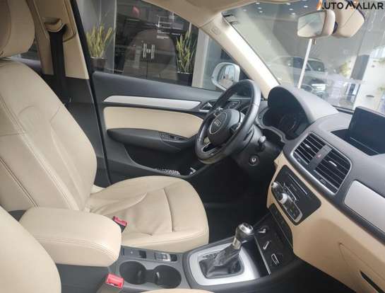 AUDI-Q3-1.4 TFSI AMBIENTE GASOLINA 4P S TRONIC AUDI-Q3-2016