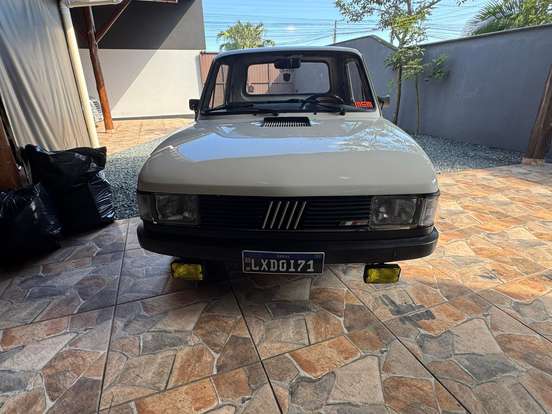 FIAT-147-1987