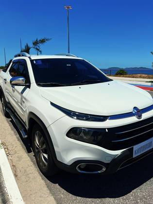 FIAT TORO 2.0 16V TURBO DIESEL RANCH 4WD AT9