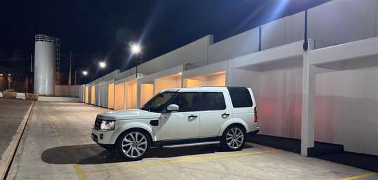 LAND ROVER-DISCOVERY 4-2016