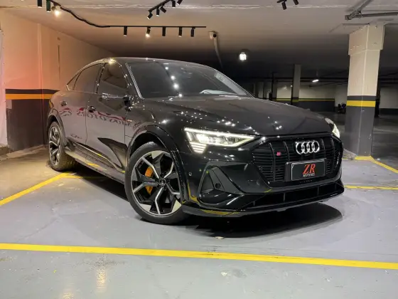 AUDI E-TRON ELÉTRICO SPORTBACK S QUATTRO
