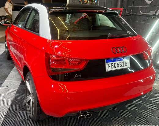 AUDI-A1-1.4 TFSI ATTRACTION 16V 122CV GASOLINA 2P AUTOMÁTICO AUDI-A1-2011
