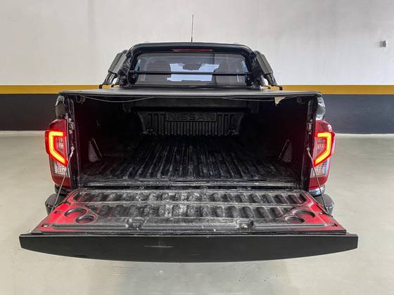 NISSAN FRONTIER 2.3 16V TURBO DIESEL PLATINUM CD 4X4 AUTOMÁTICO