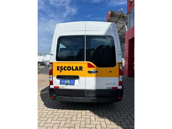 RENAULT-MASTER-2020