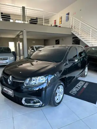 RENAULT SANDERO 1.6 DYNAMIQUE 8V FLEX 4P MANUAL RENAULT SANDERO 1.6 DYNAMIQUE 8V FLEX 4P MANUAL