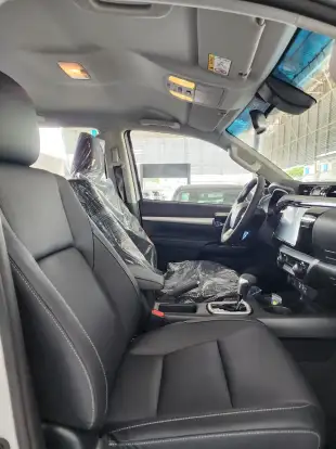 TOYOTA-HILUX-2025