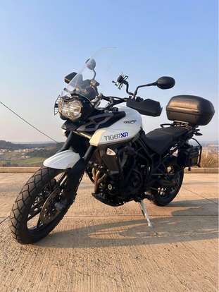 TRIUMPH-TIGER 800 XR TRIUMPH-TIGER 800 XR-2015