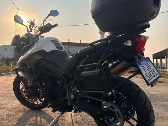 TRIUMPH-TIGER 800 XR TRIUMPH-TIGER 800 XR-2015