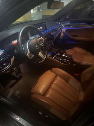 BMW-540i-2017