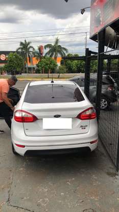 FORD-FIESTA-2017