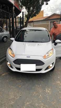 FORD-FIESTA-2017