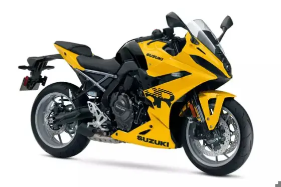 SUZUKI GSX-8R 