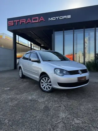 VOLKSWAGEN POLO SEDAN 1.6 MI 8V FLEX 4P MANUAL