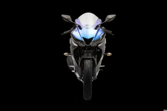 YAMAHA-YZF R15-2025
