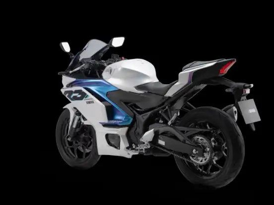 YAMAHA-YZF R3 ABS CONNECTED YAMAHA-YZF R3 ABS CONNECTED-2026