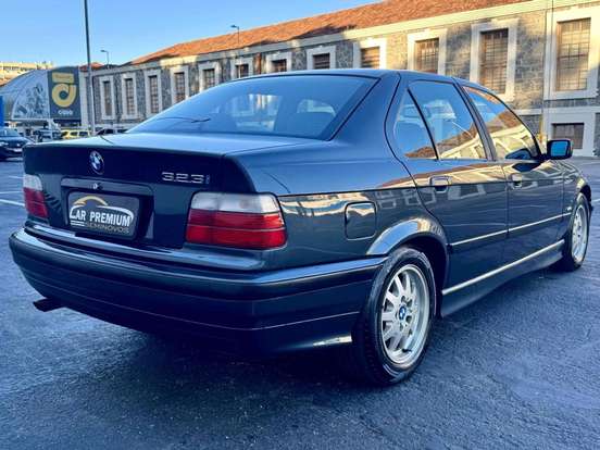 BMW-323i-2.5 TOP COMFORT SEDAN 24V GASOLINA 4P MANUAL BMW-323i-1997