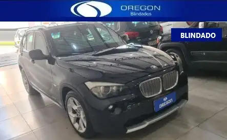 BMW-X1-2011
