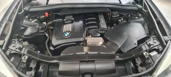 BMW-X1-2011
