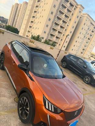 PEUGEOT-2008-2022