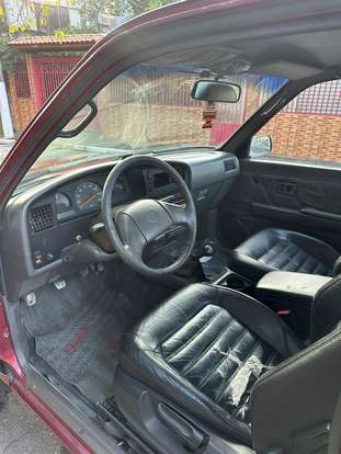 TOYOTA-HILUX-1997