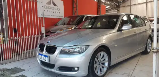 BMW-320i-2009