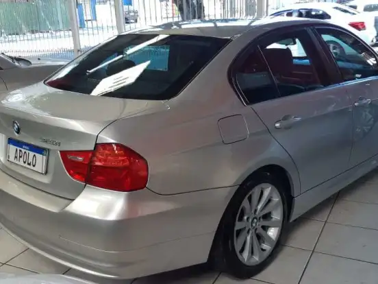 BMW-320i-2.0 16V GASOLINA 4P AUTOMÁTICO BMW-320i-2009