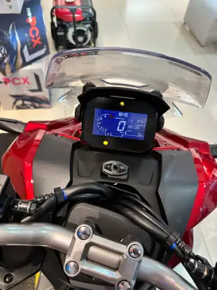 HONDA-ADV-2025
