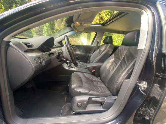 VOLKSWAGEN-PASSAT-2.0 FSI COMFORTLINE VARIANT 16V TURBO GASOLINA 4P TIPTRONIC VOLKSWAGEN-PASSAT-2010