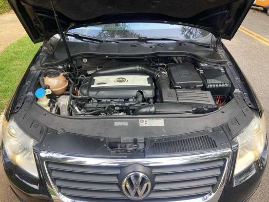 VOLKSWAGEN-PASSAT-2.0 FSI COMFORTLINE VARIANT 16V TURBO GASOLINA 4P TIPTRONIC VOLKSWAGEN-PASSAT-2010