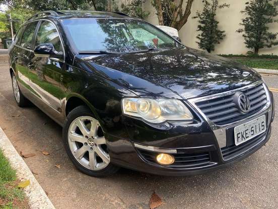 VOLKSWAGEN-PASSAT-2.0 FSI COMFORTLINE VARIANT 16V TURBO GASOLINA 4P TIPTRONIC VOLKSWAGEN-PASSAT-2010