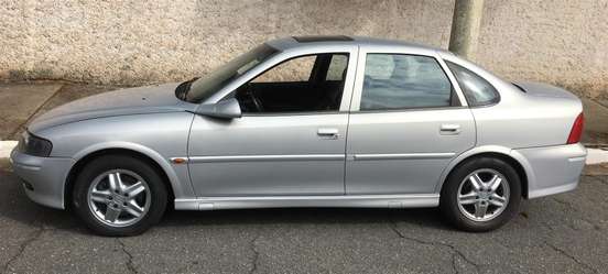 CHEVROLET-VECTRA-2000