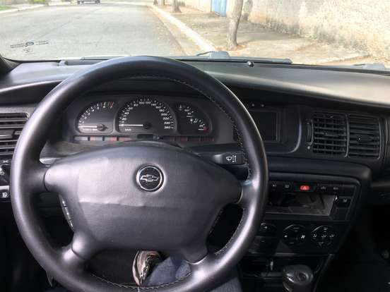 CHEVROLET-VECTRA-2000