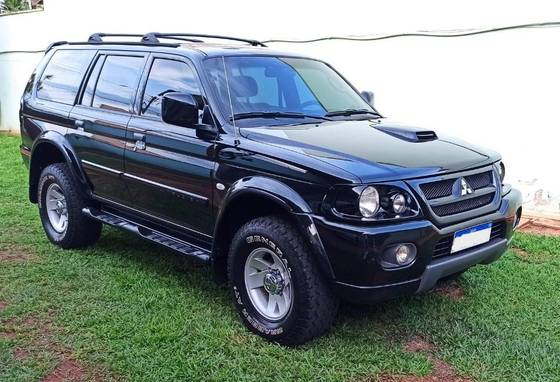 MITSUBISHI PAJERO SPORT 2.8 HPE 4X4 8V TURBO INTERCOOLER DIESEL 4P AUTOMÁTICO