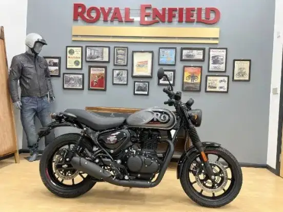 ROYAL ENFIELD-HUNTER 350-2025